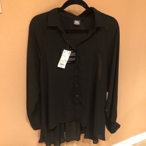 NWT Uniqlo Long Sleeve w/ Cutout